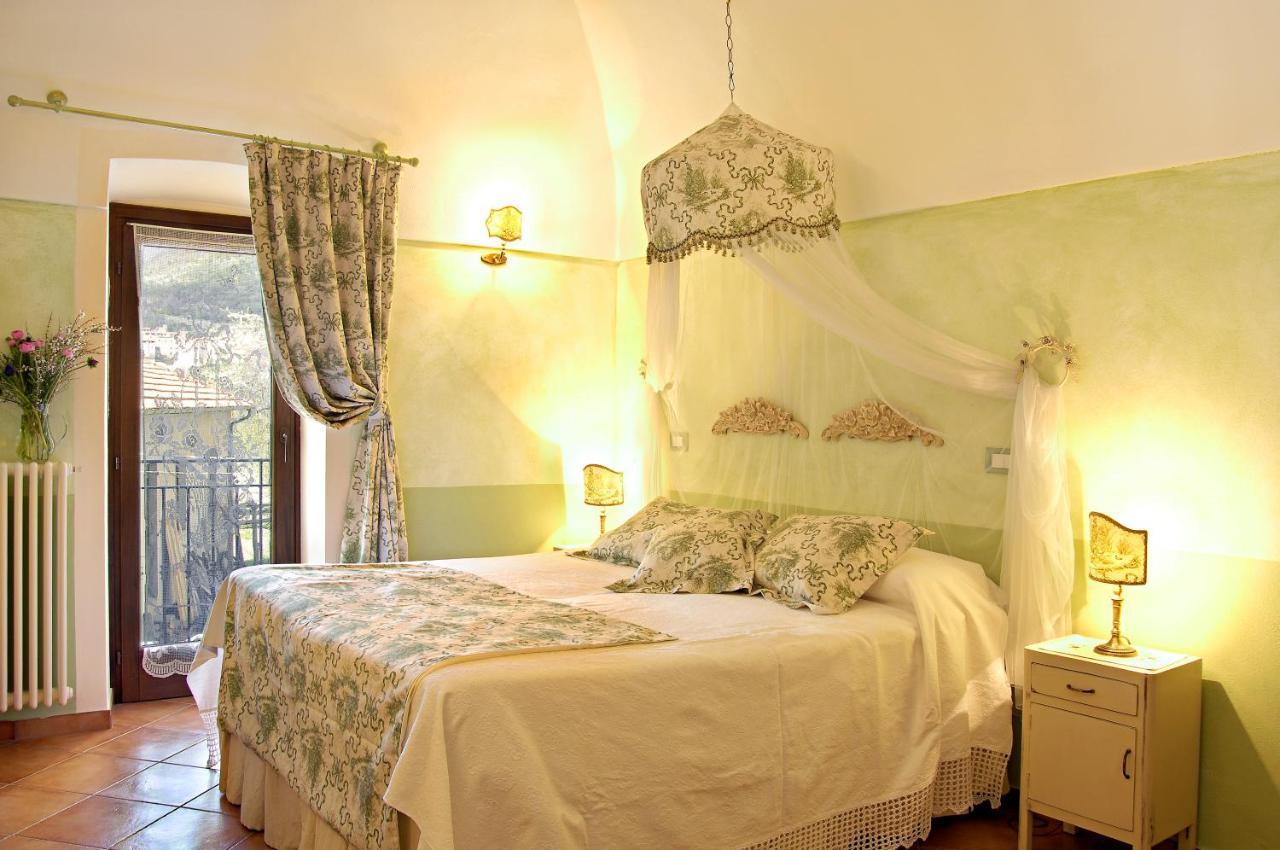 Bed and Breakfast La Casa Dei Nonni Castelbianco Colletta Exteriér fotografie